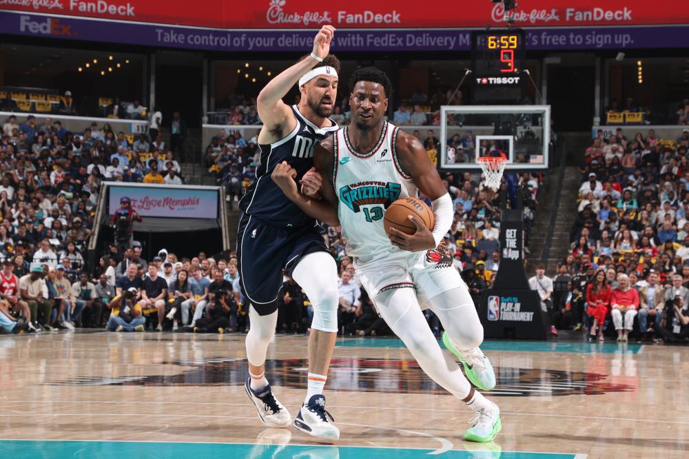 后防线的牢 后防线的牢