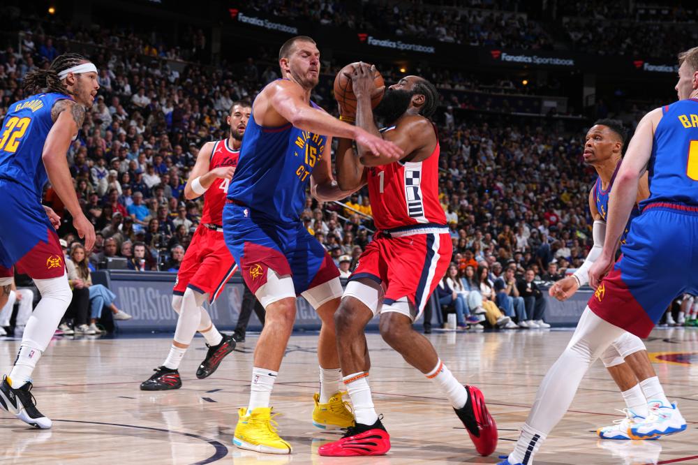 并最终锁定 并最终锁定