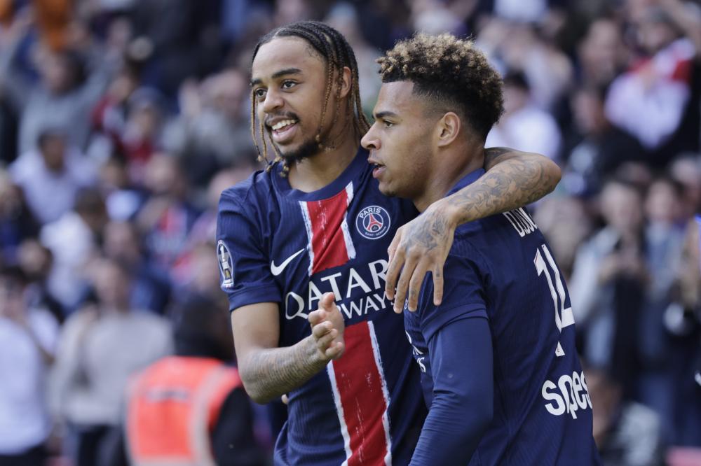 场中国马拉 场中国马拉